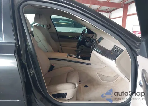 2009 BMW 750Li from USA, damaged, VIN WBAKB83509CY61339